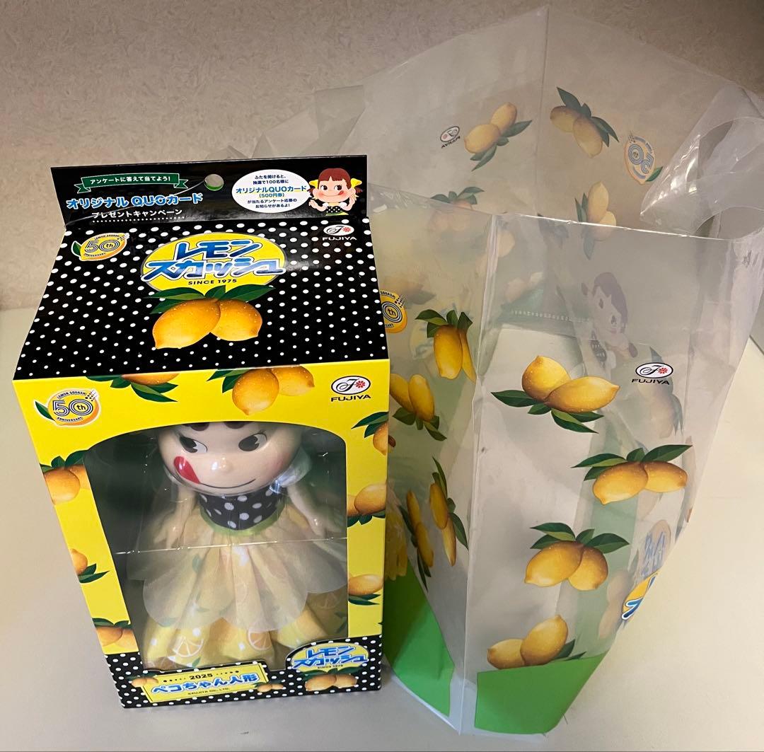 ペコちゃん フィギュア 約30cm