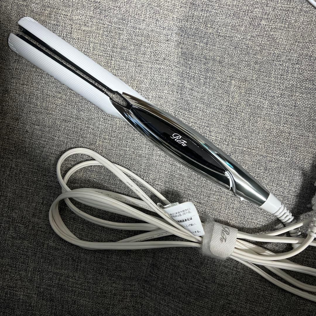 リファ ストレートアイロン