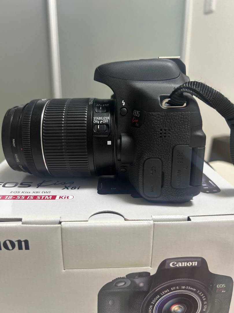 美品 【Canon EOS Kiss X8i ダブルレンズ】 Wi-Fi搭載
