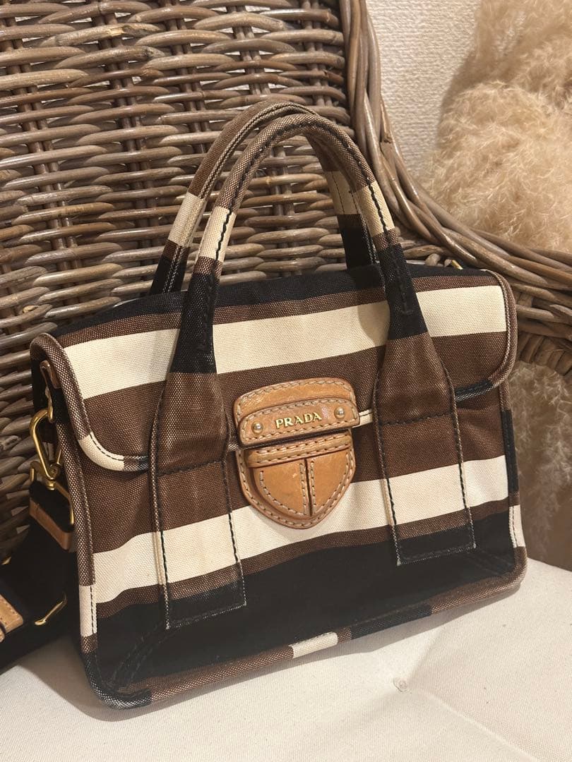 PRADA ブラウン ホワイトストライプ キャンバス地ハンドバッグ