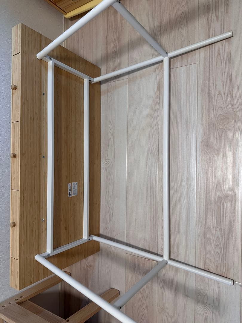 IKEA イケア　LILLÅSEN リルオーセン　デスク