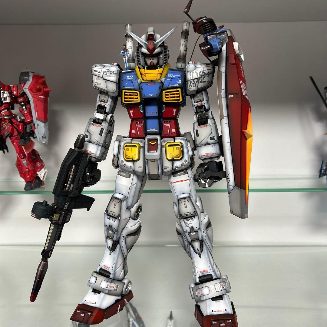 ガンプラ塗装済み完成品PG UNLEASHED 機動戦士ガンダム RX-78-2