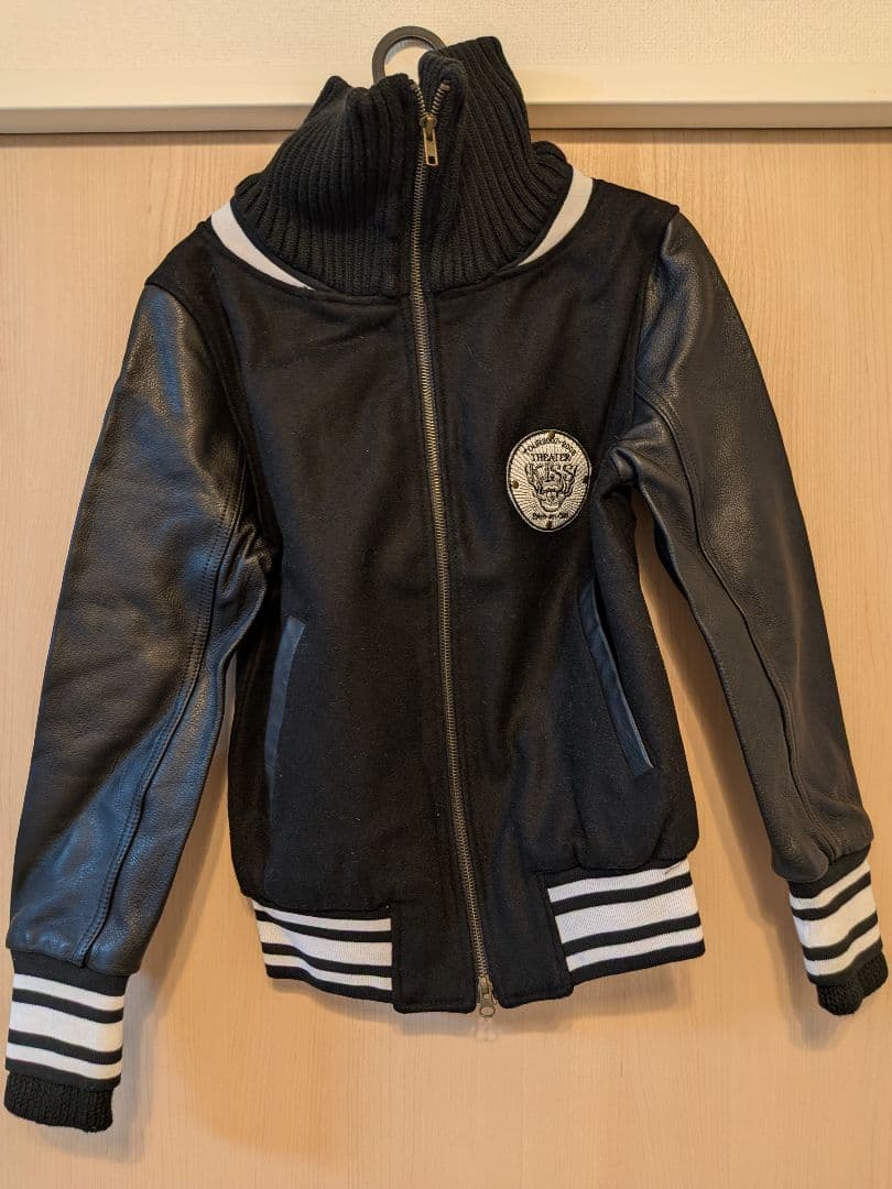 L'Arc〜en〜Ciel ラルク ツアー スタジャン S 黒 刺繍 白ライン