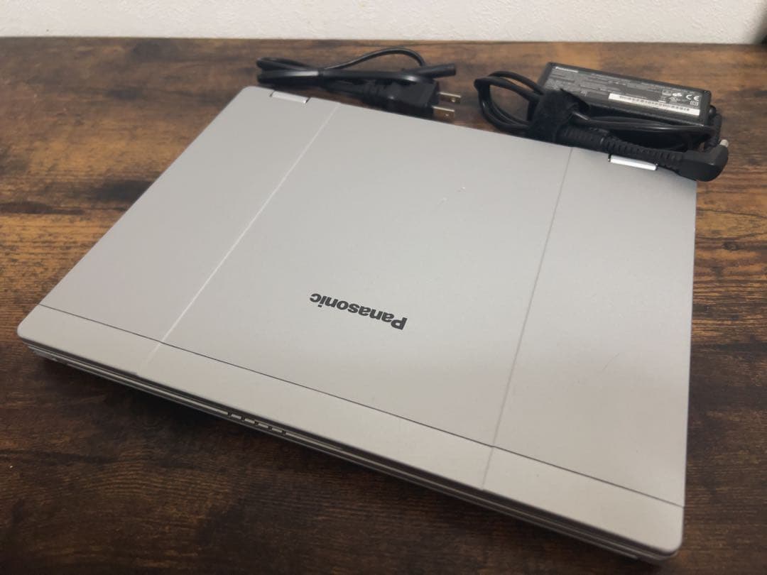 美品✨レッツノートQV9 16GB SSD256GBオフィス