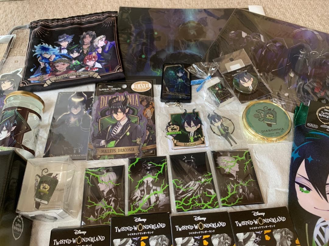 【マレウスグッズまとめ売り】ツイステッドワンダーランド　ディアソムニア寮