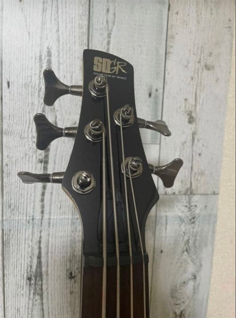 Ibanez SR305 5弦アクティブベース