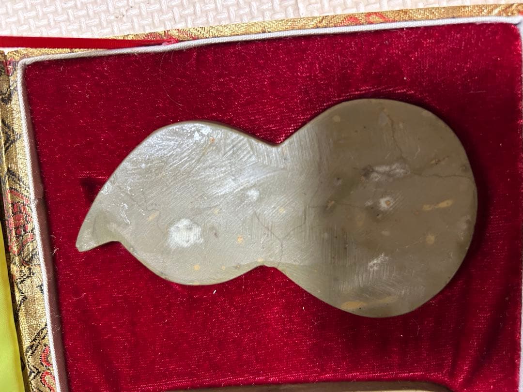 中国・三葉虫化石「燕子石硯」と 「瓢箪型文鎮」のセット