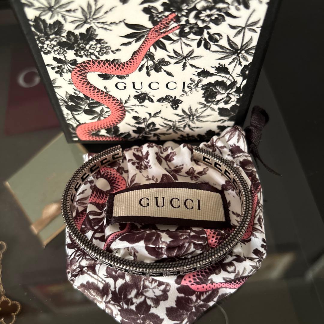 GUCCI バングル スクエア G
