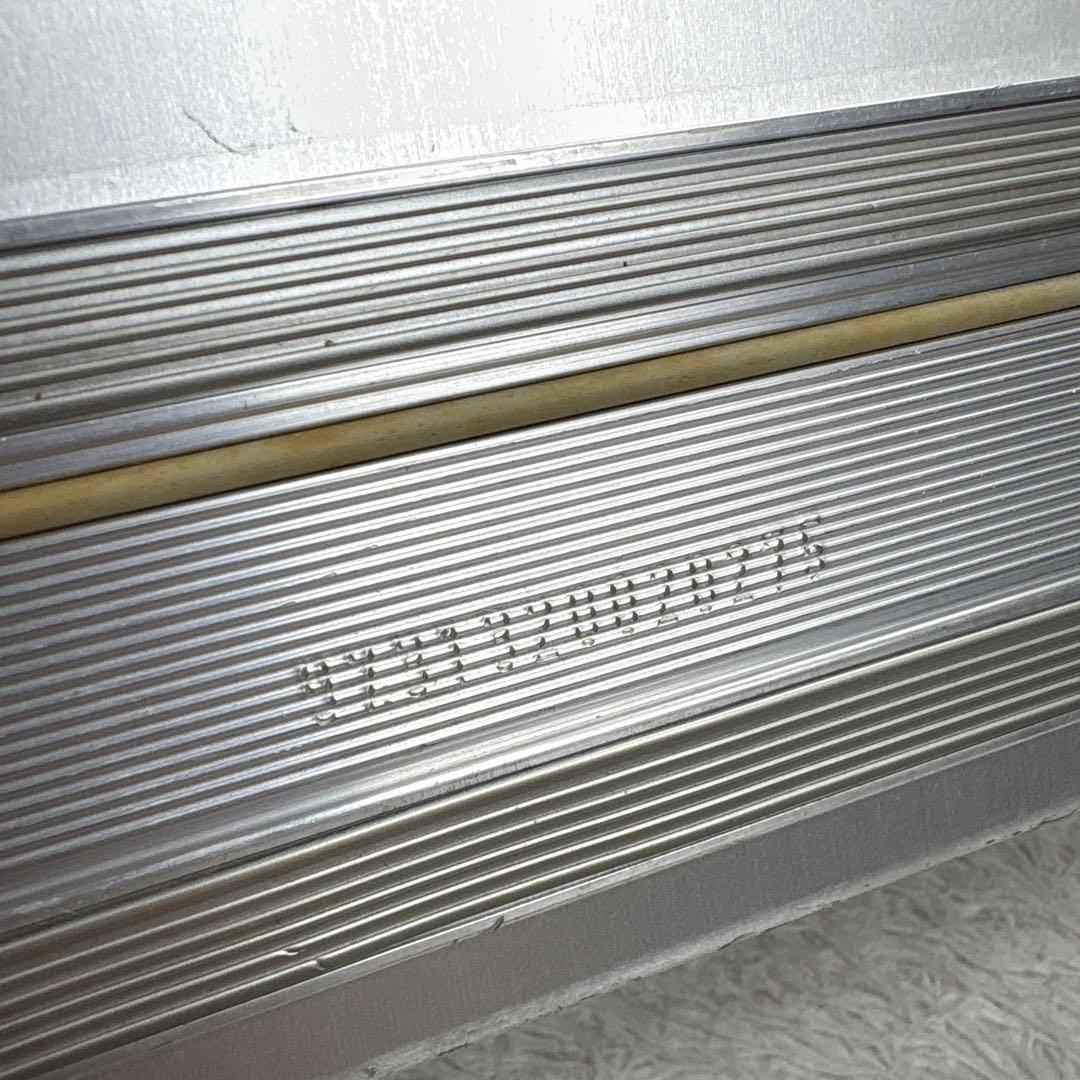 RIMOWA リモワ トパーズ アタッシュケース シルバー