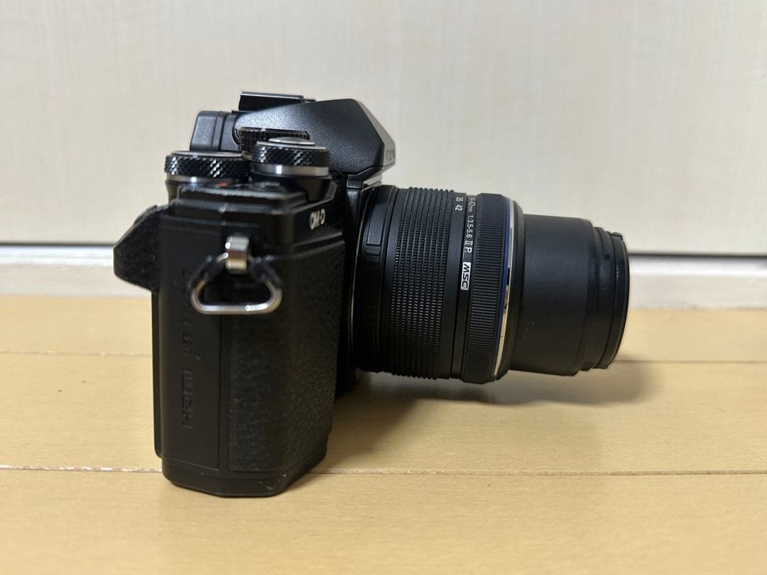OLYMPUS E-M10 Mark II レンズセット