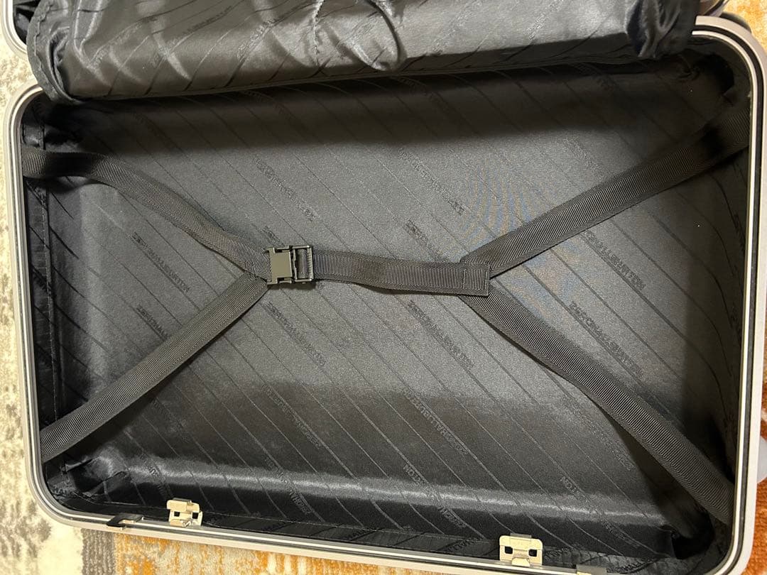 美品✨ゼロハリバートン　ZRP-F 2輪　キャリーケース 37L