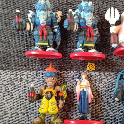 フャイナルファンタジー&ドラゴンボールZトランクス全部12こ