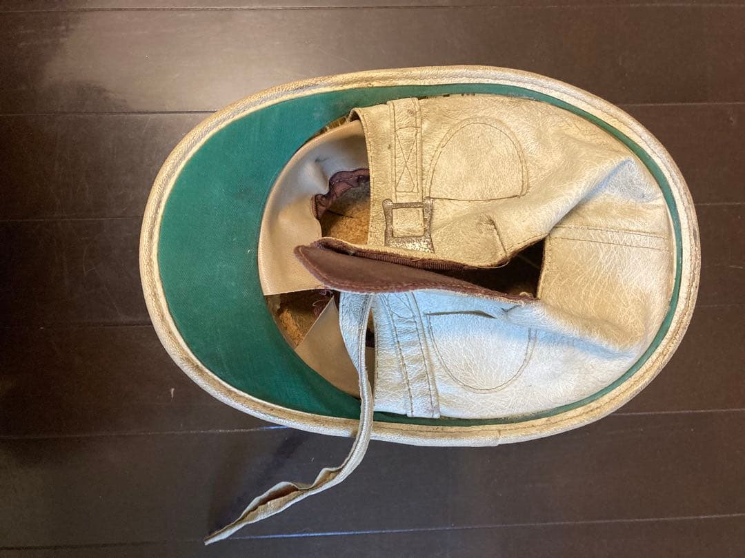 ビンテージヘルメット　オフホワイト