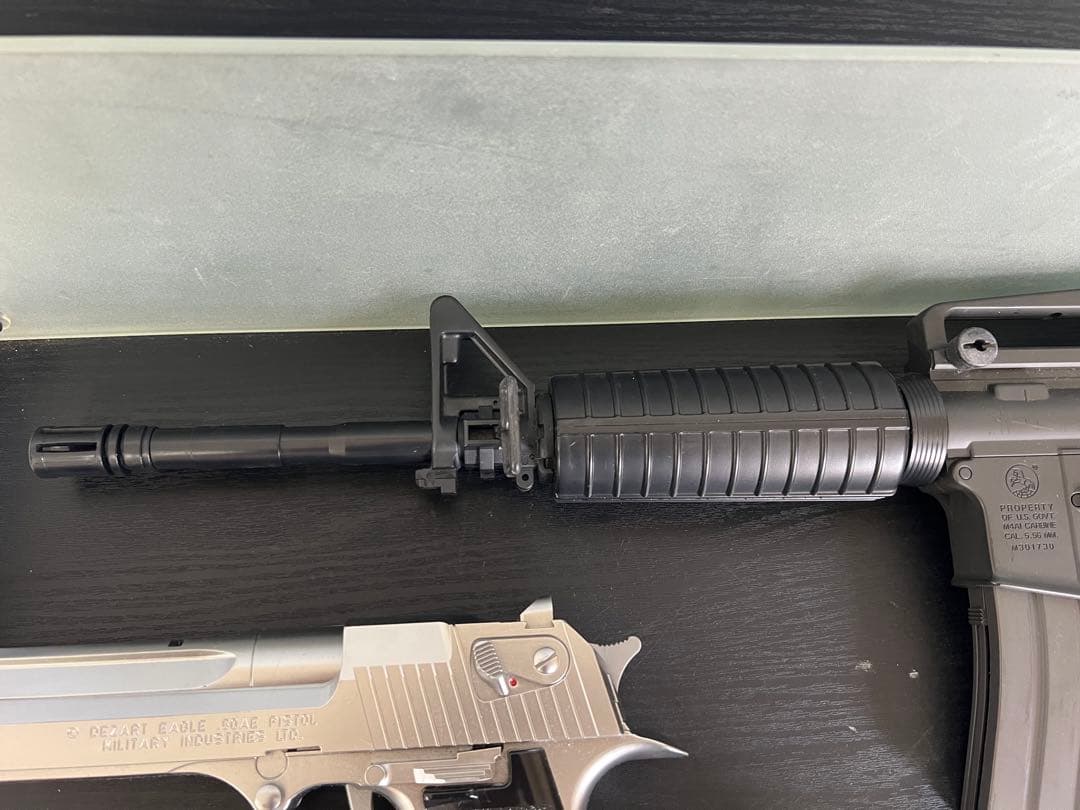 エアガン　4個セット　2つマガジンなし