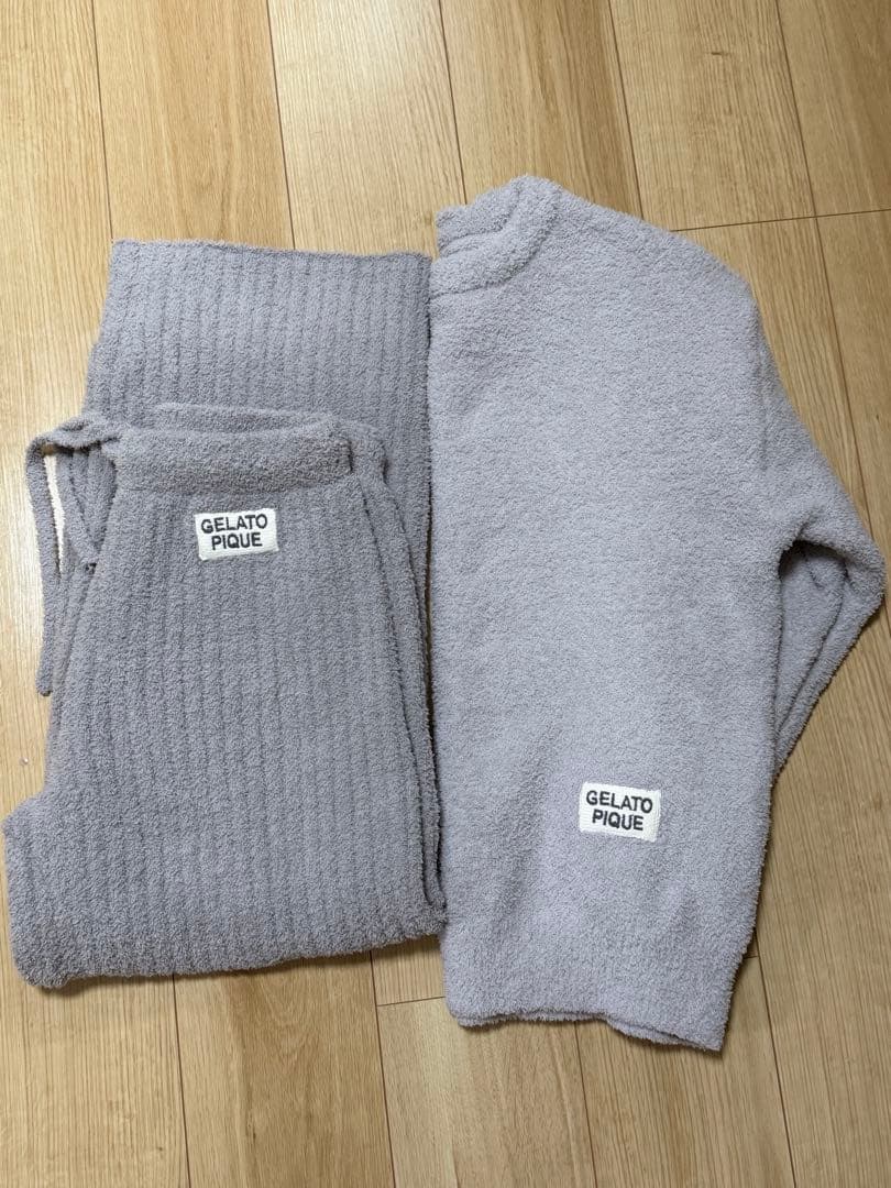 ジェラピケ　カラフルパウダープルオーバー&ベビモコリブロングパンツセット