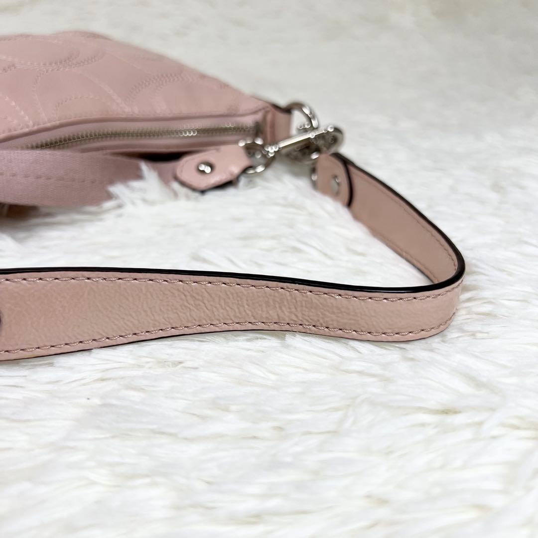 コーチ ワンショルダー アクセサリーポーチ シグネチャー 2way ピンク