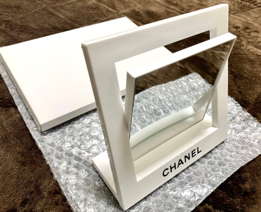 【未使用品】シャネル CHANEL ノベルティ 回転式スタンドミラー