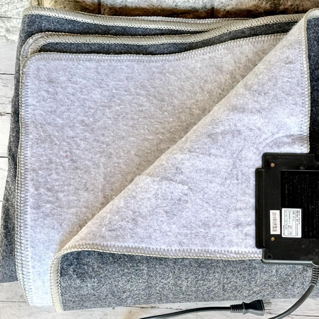 ニトリ 3畳相当ホットカーペット NT 3J