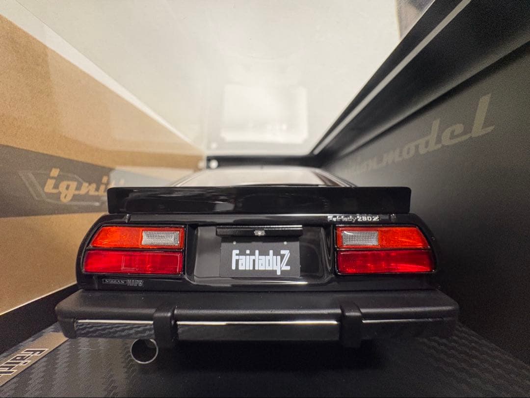 ミニカー IG3517 1/18 Nissan Fairlady Z (S130)