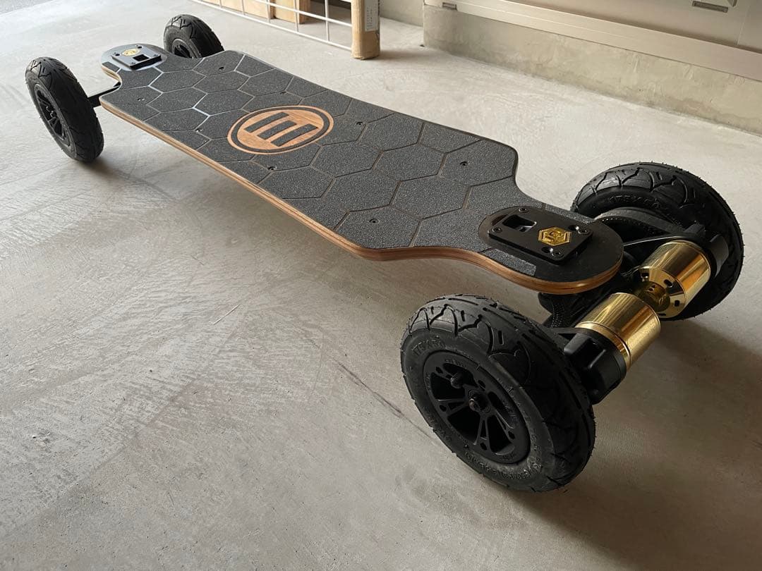 【美品】電動スケートボード Evolve Bamboo GTX 完全セット