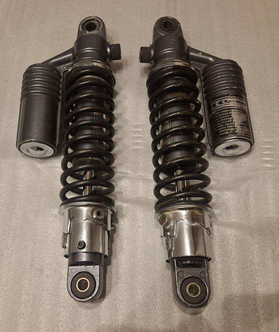 ゼファー400 リアサス　純正 Kawasaki サスペンション 2個セット