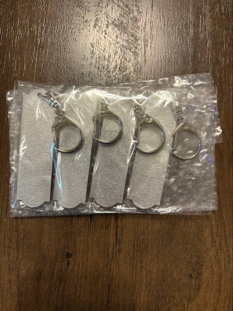 鬼滅の刃 アクリルキーホルダー 4個セット