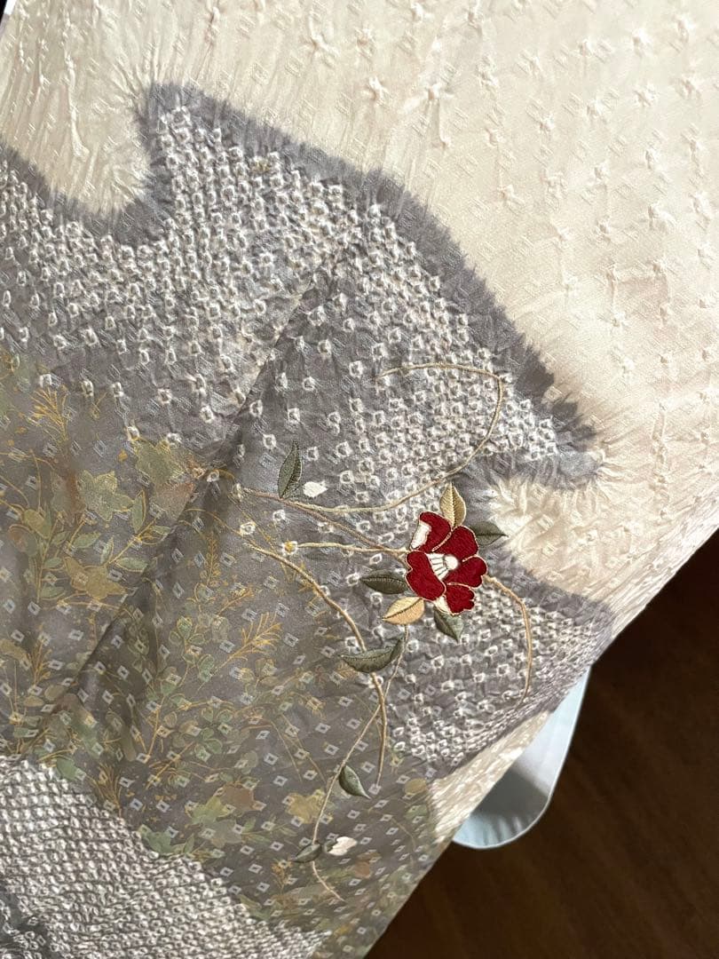 訪問着フルセット5点サイズM〜Ｌ　総絞り金駒刺繍　刺繍雪輪草花文金銀彩引箔正絹