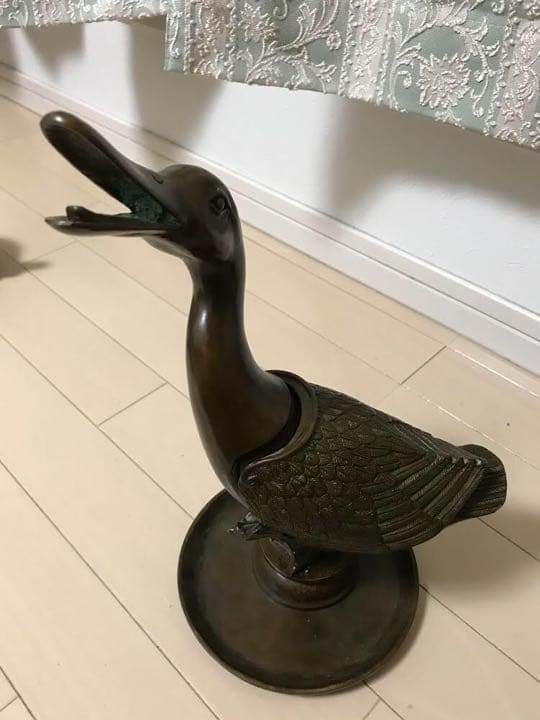 アヒル形薫炉　乾隆年製　貴重　本物保証