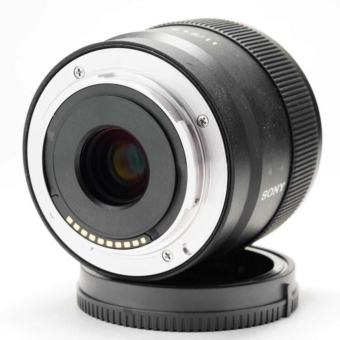 【極美品】SONY SEL11F18 超広角レンズ APS-C Eマウント