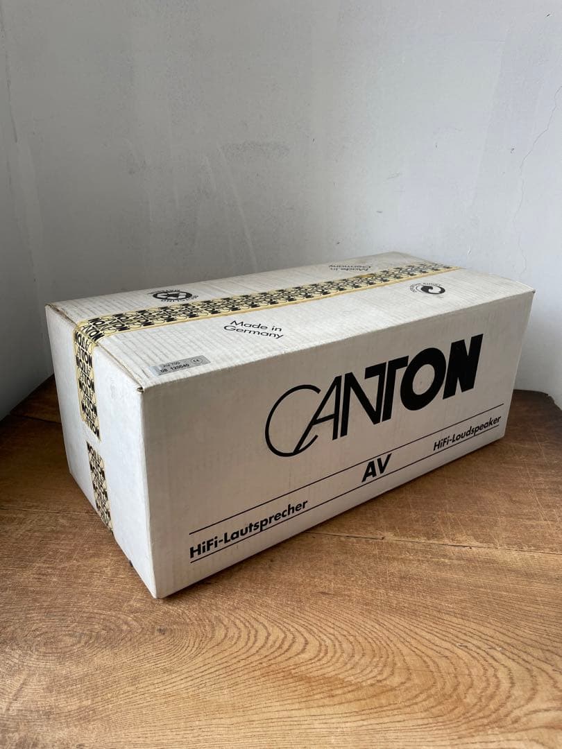 新品　独CANTON AV700　センタースピーカー