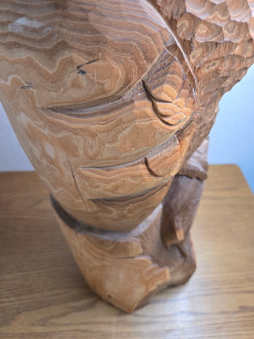 木製一刀彫　フクロウと魚の彫刻　最終値下げ