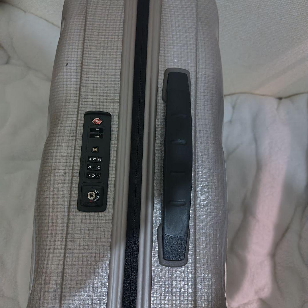 A*A様 サムソナイトキャリーケース