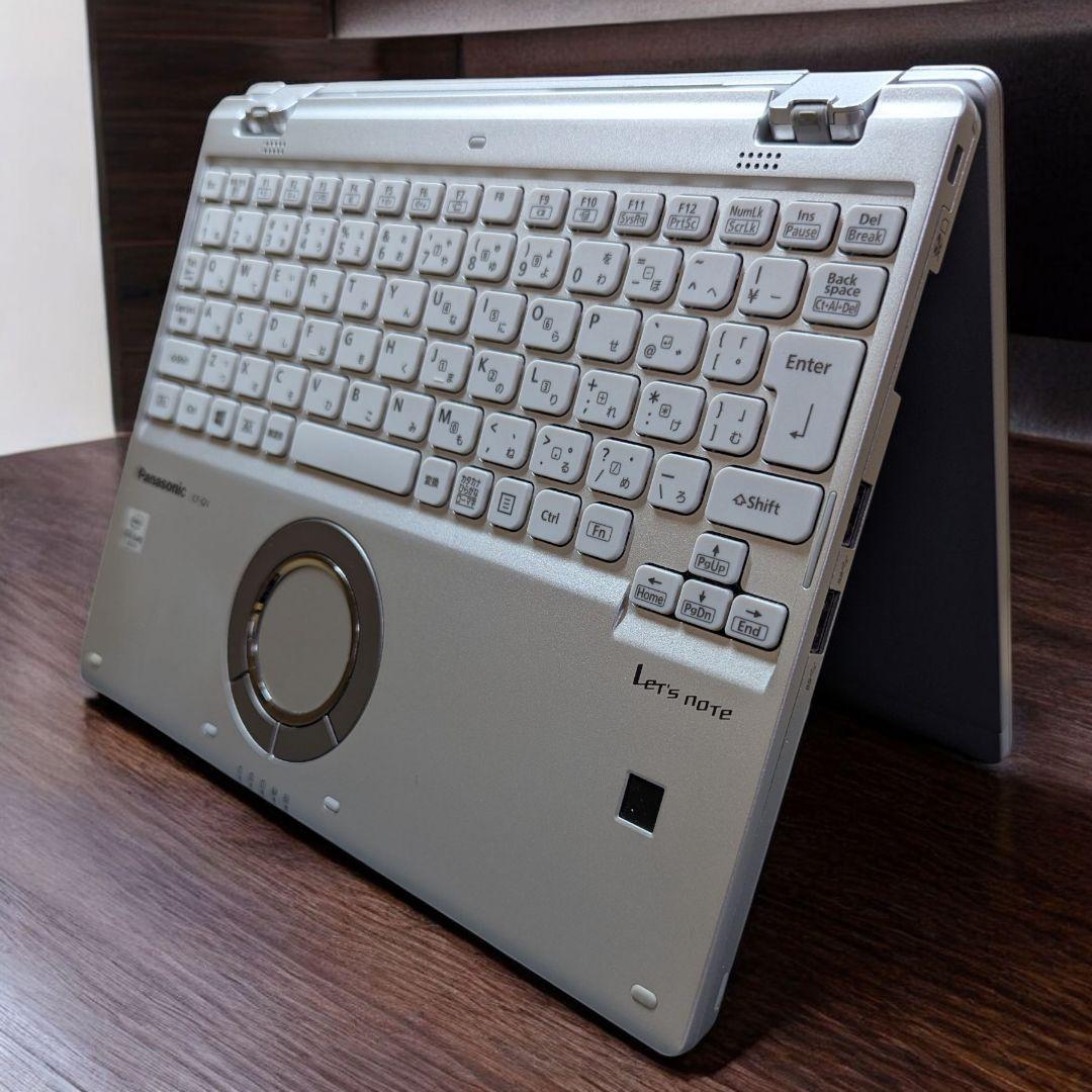 Windowsノート本体 Panasonic Let's note QV9R Core i5 10310U