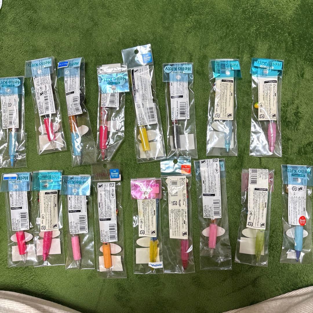 ご当地キティ　まとめ売り（17本）