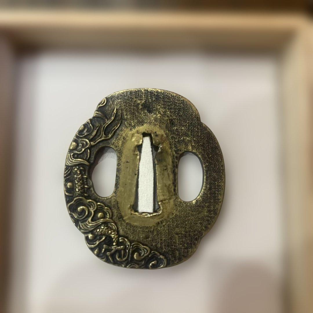 武士彫刻 鉄製刀の鍔2点