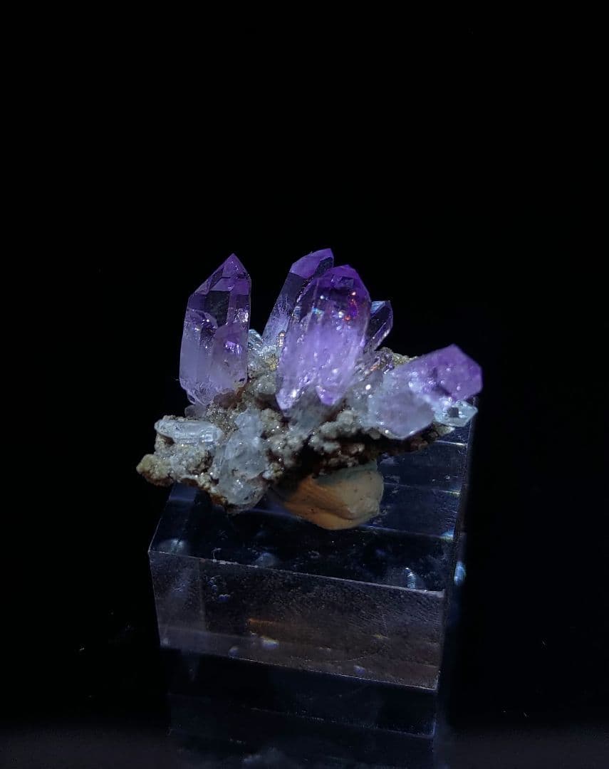 ベラクルスアメジスト 母岩付き 鉱石 鉱物 ミネラル 標本 原石 ①