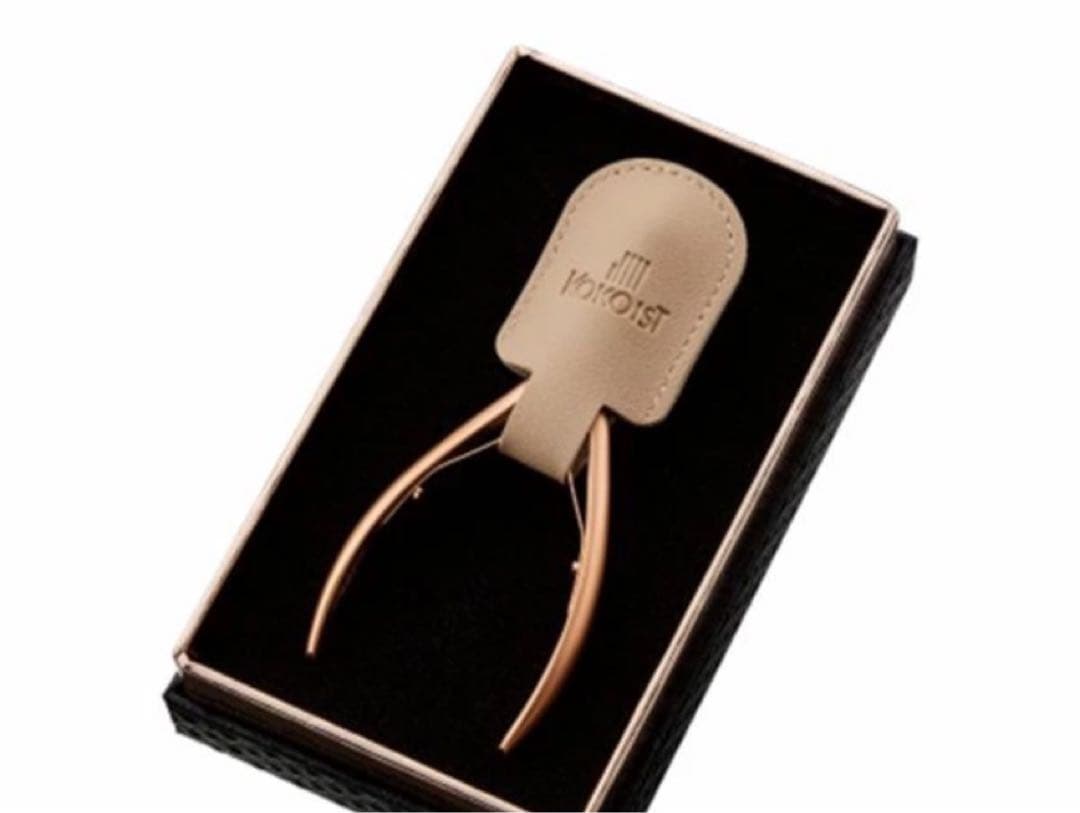 ピンクゴールド✨️ココイストキューティクルニッパー/新品未使用未開封