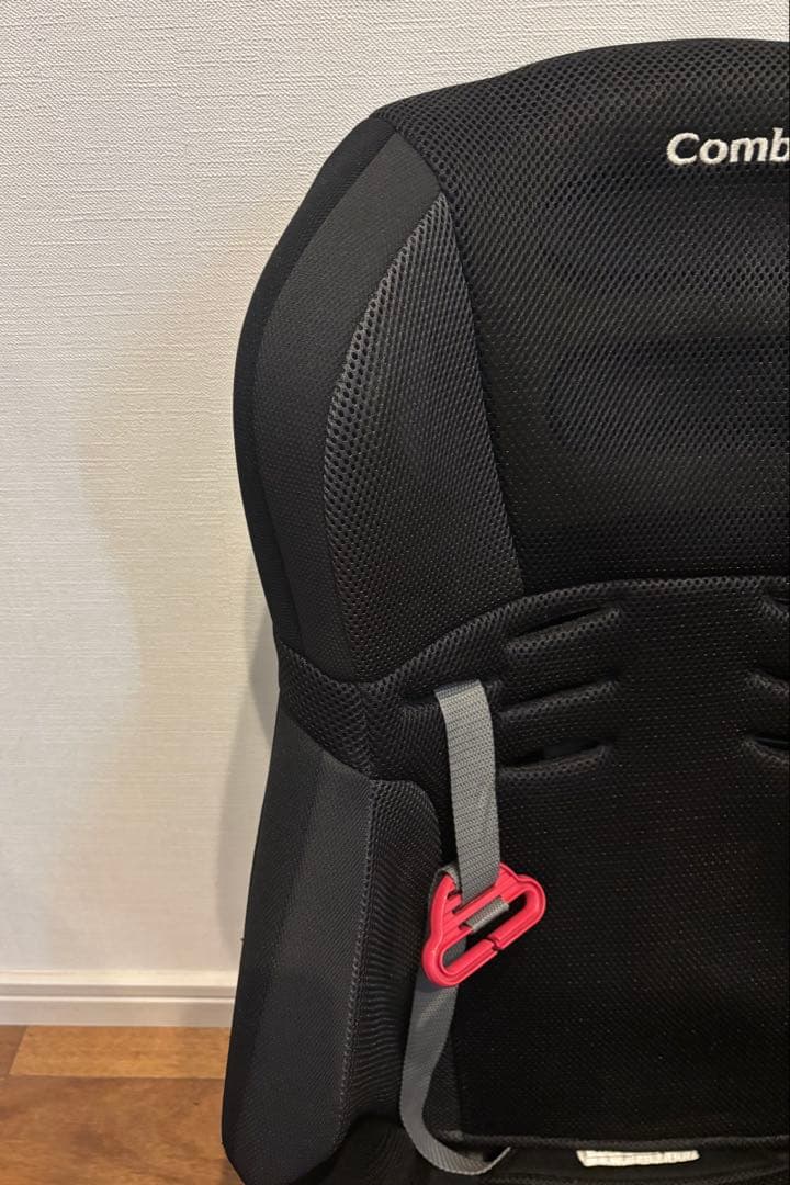 Combi コンビ ジョイトリップ エアスルー GG チャイルド ジュニアシート