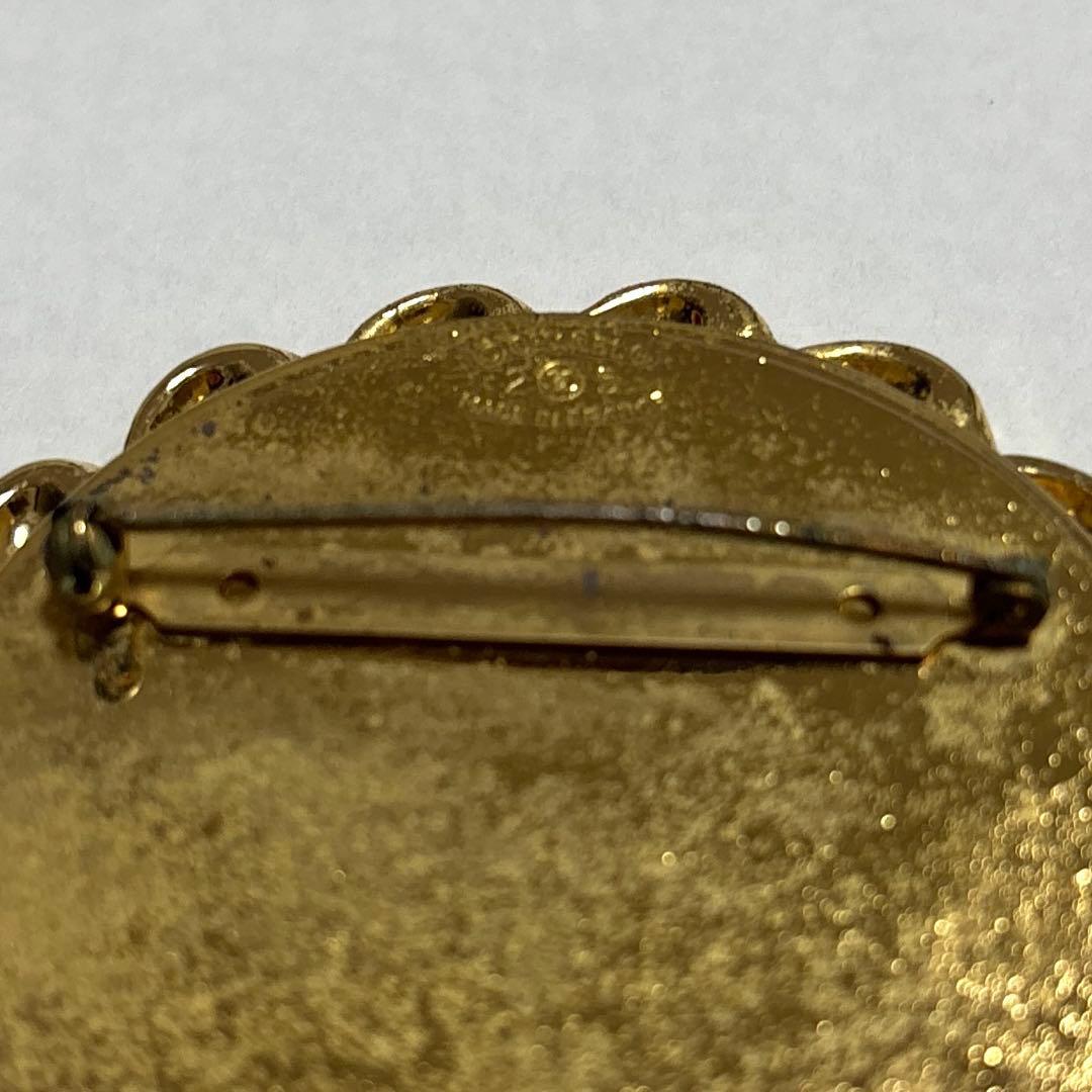 (希少)レア品CHANELココマーク ラウンド ブローチ ゴールド