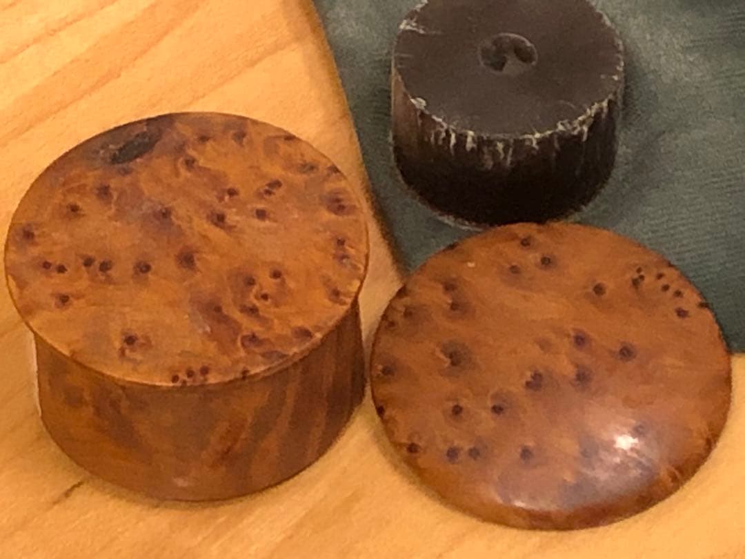 ギョーム　松脂　希少な木箱入り バイオリン用