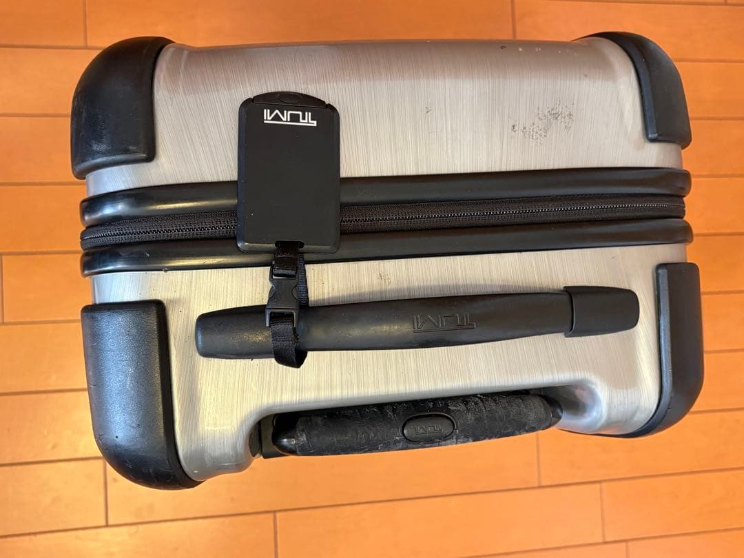 訳アリ　TUMI トゥミ　機内持ち込みキャリーバッグ　28020SL V