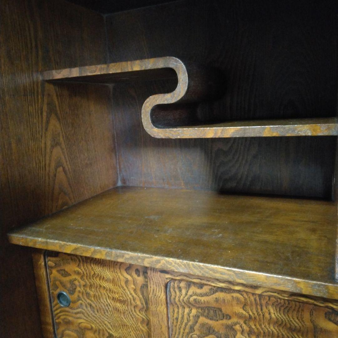 木製ガラス扉付き茶タンス