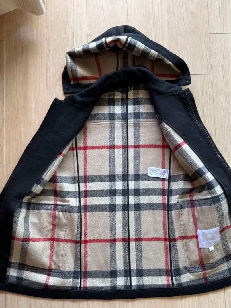 バーバリー　黒 ダッフルコート ウール100% サイズ160 美品