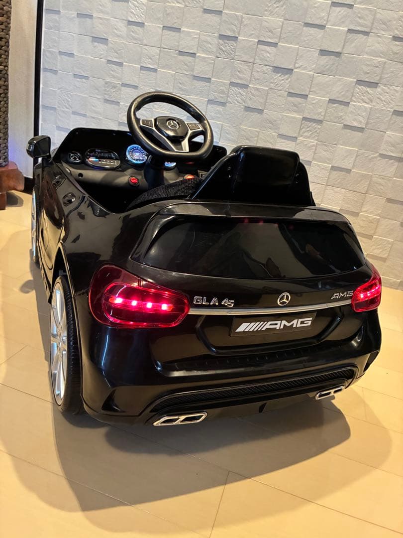 AMG バイクと車のセット LEDライト付き