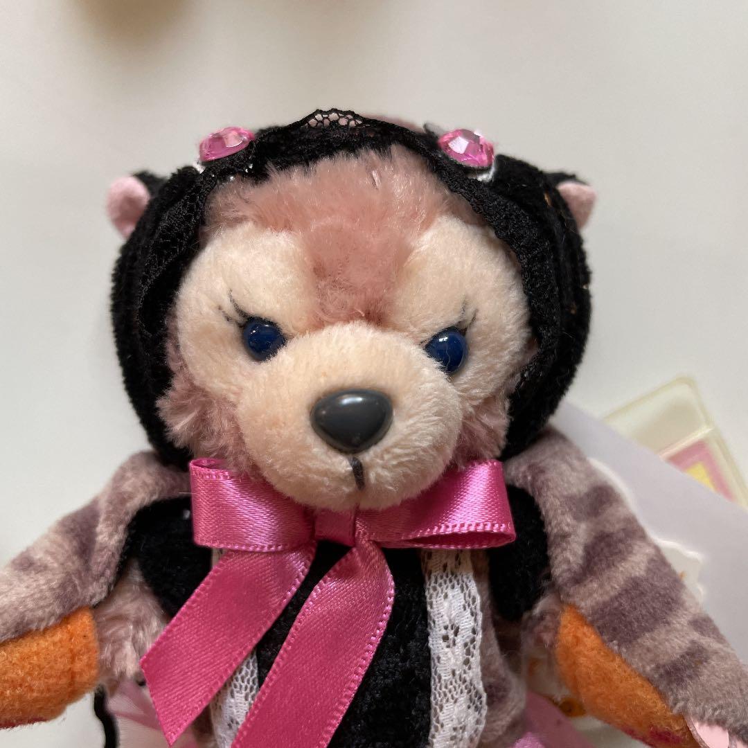 ディズニー　ハロウィン　ダッフィー シェリーメイ ぬいぐるみバッジ　ストラップ