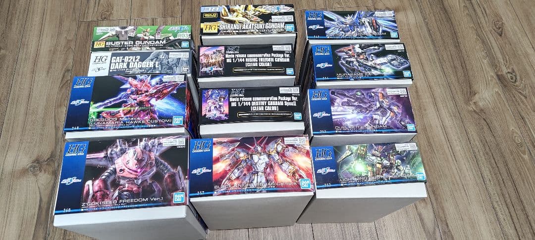 ガンプラ　まとめ売り　１２点　HG　SEED