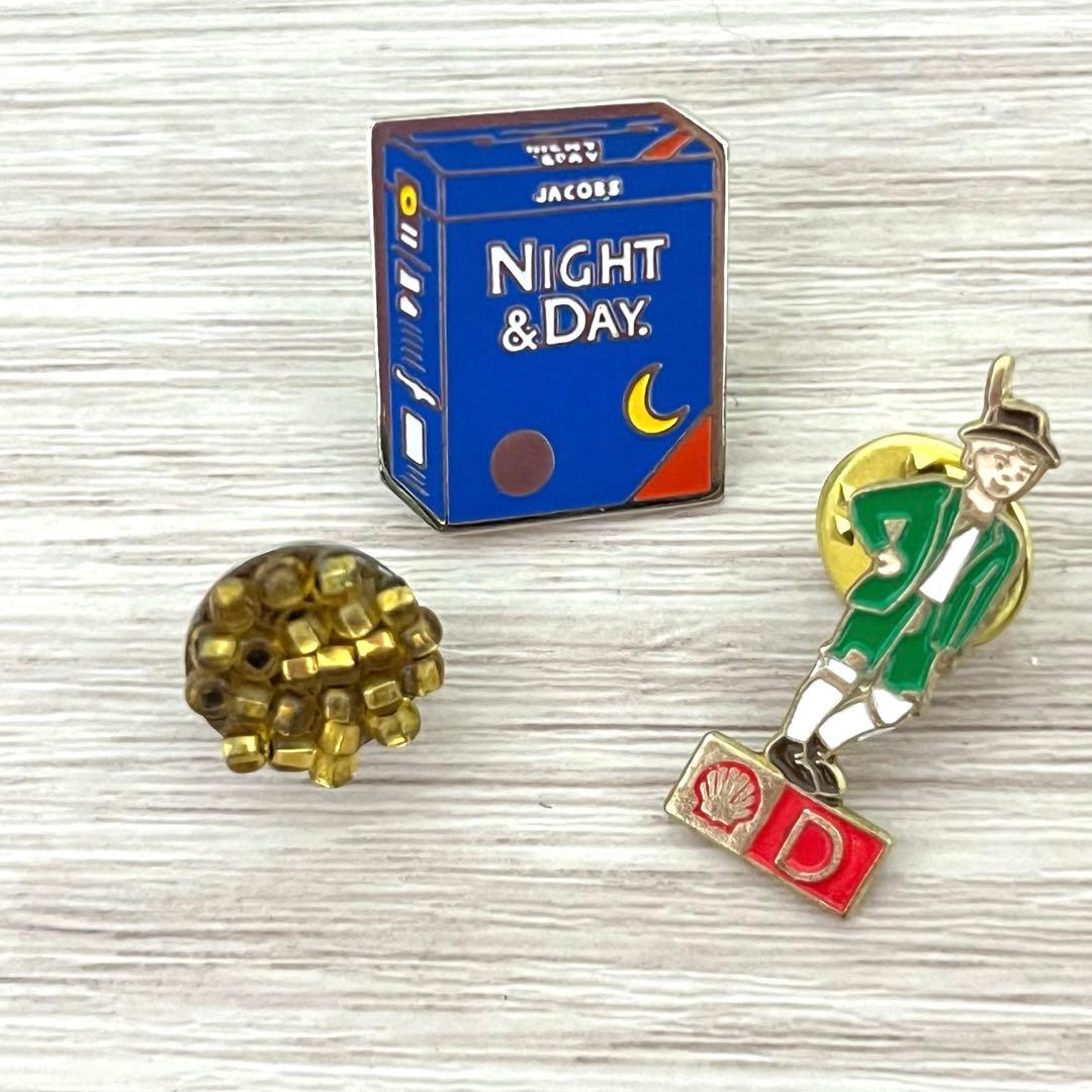 集めたくなる フランス　ピンバッジ 200個セット　まとめ売り　ヴィンテージ 4