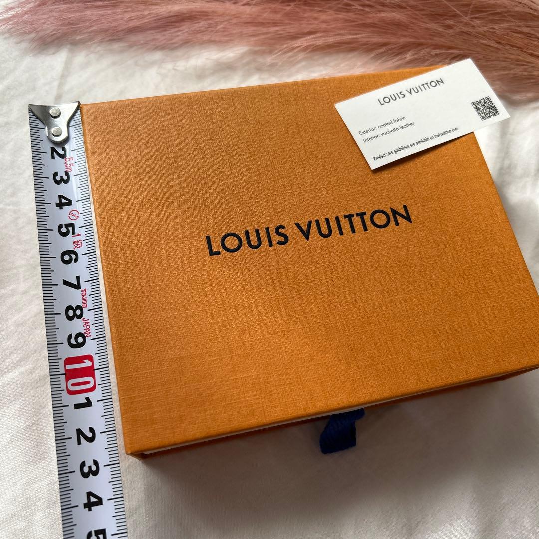 美品　LOUIS VUITTON ギフト箱　ミニウォレット　ギフトボックス