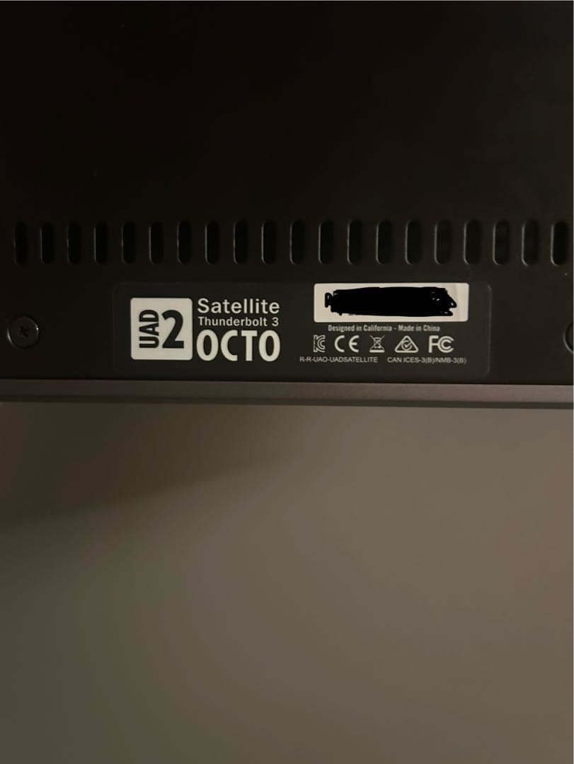 DTM・DAW UAD-2 Satellite OCTO CORE Thunderbolt 3