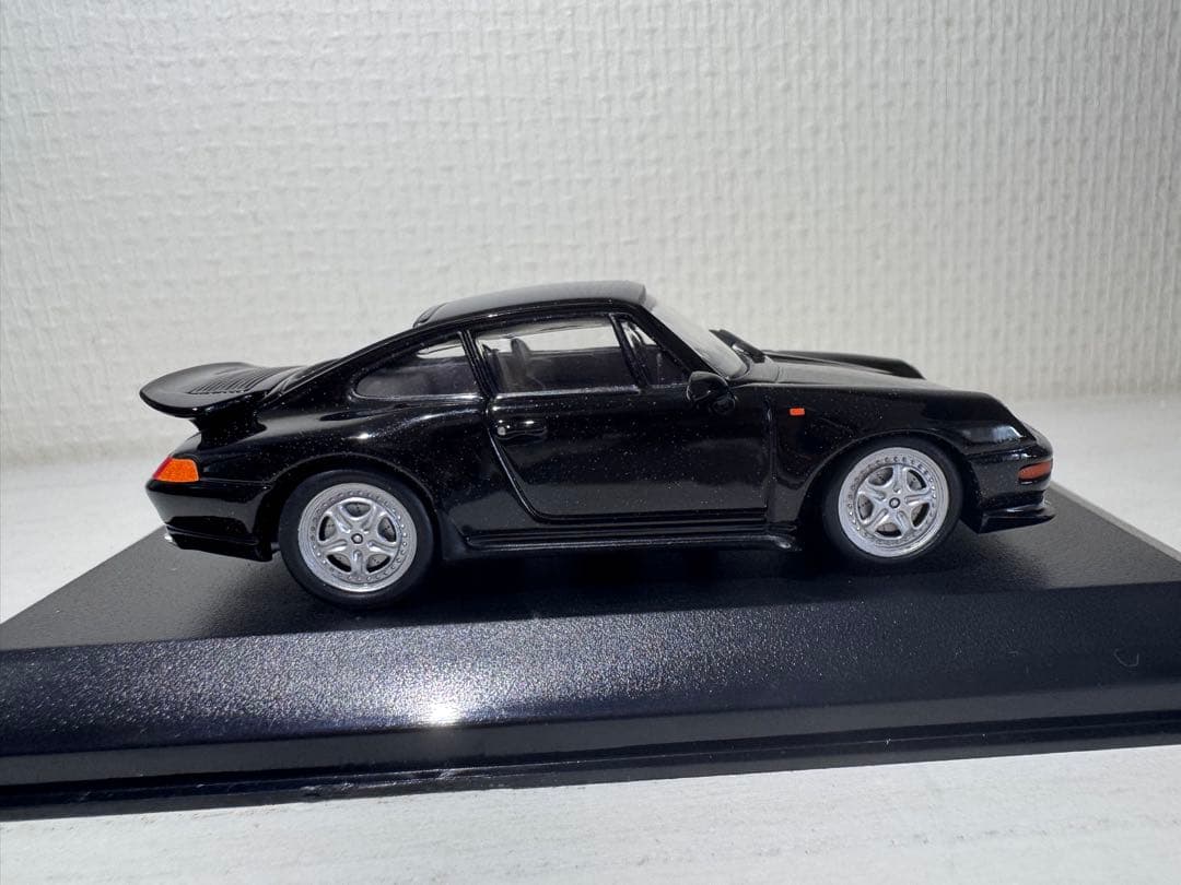 MINICHAMPSPorsche911CarreraRS 1995 黒1/43
